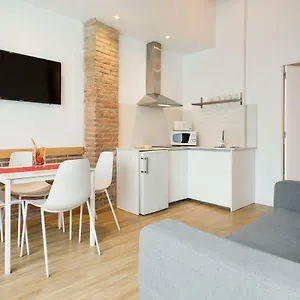3* Aparthotel Bcnstop Parc Gueell